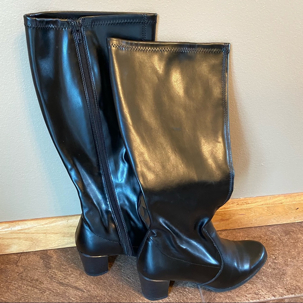 Black Tall Boots